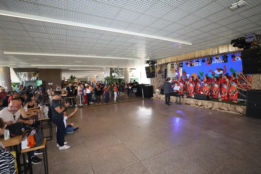  <div class='credito_fotos'>Foto: Bruno Cruz / Ag. Pará   |   <a href='/midias/2025/originais/20251121133020-GF00025664-F00471179.jpg' download><i class='fa-solid fa-download'></i> Download</a></div>