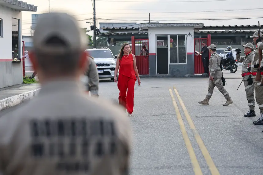  <div class='credito_fotos'>Foto: Marco Santos / Ag. Pará   |   <a href='/midias/2025/originais/20251124192944-GF00025685-F00471668.jpg' download><i class='fa-solid fa-download'></i> Download</a></div>