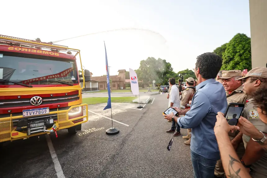  <div class='credito_fotos'>Foto: Marco Santos / Ag. Pará   |   <a href='/midias/2025/originais/20251124193016-GF00025685-F00471686.jpg' download><i class='fa-solid fa-download'></i> Download</a></div>