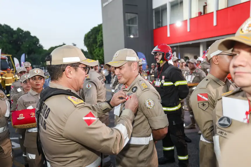  <div class='credito_fotos'>Foto: Marco Santos / Ag. Pará   |   <a href='/midias/2025/originais/20251124193049-GF00025685-F00471704.jpg' download><i class='fa-solid fa-download'></i> Download</a></div>