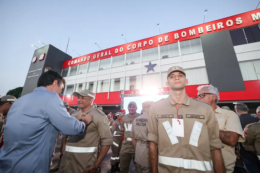  <div class='credito_fotos'>Foto: Marco Santos / Ag. Pará   |   <a href='/midias/2025/originais/20251124193054-GF00025685-F00471707.jpg' download><i class='fa-solid fa-download'></i> Download</a></div>