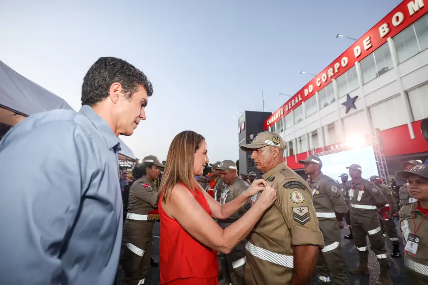  <div class='credito_fotos'>Foto: Marco Santos / Ag. Pará   |   <a href='/midias/2025/originais/20251124193106-GF00025685-F00471714.jpg' download><i class='fa-solid fa-download'></i> Download</a></div>