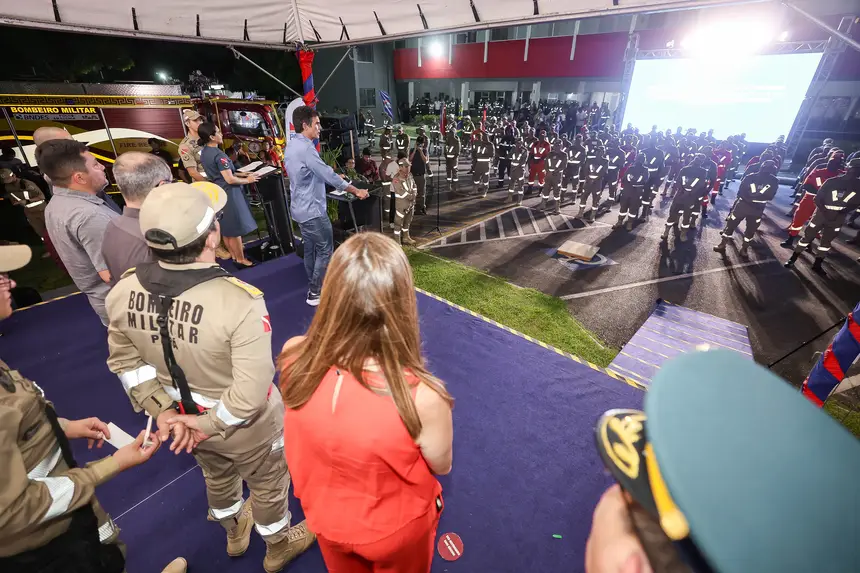  <div class='credito_fotos'>Foto: Marco Santos / Ag. Pará   |   <a href='/midias/2025/originais/20251124193116-GF00025685-F00471719.jpg' download><i class='fa-solid fa-download'></i> Download</a></div>