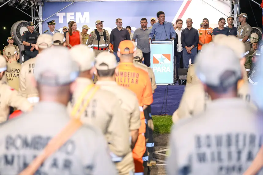  <div class='credito_fotos'>Foto: Marco Santos / Ag. Pará   |   <a href='/midias/2025/originais/20251124193125-GF00025685-F00471724.jpg' download><i class='fa-solid fa-download'></i> Download</a></div>