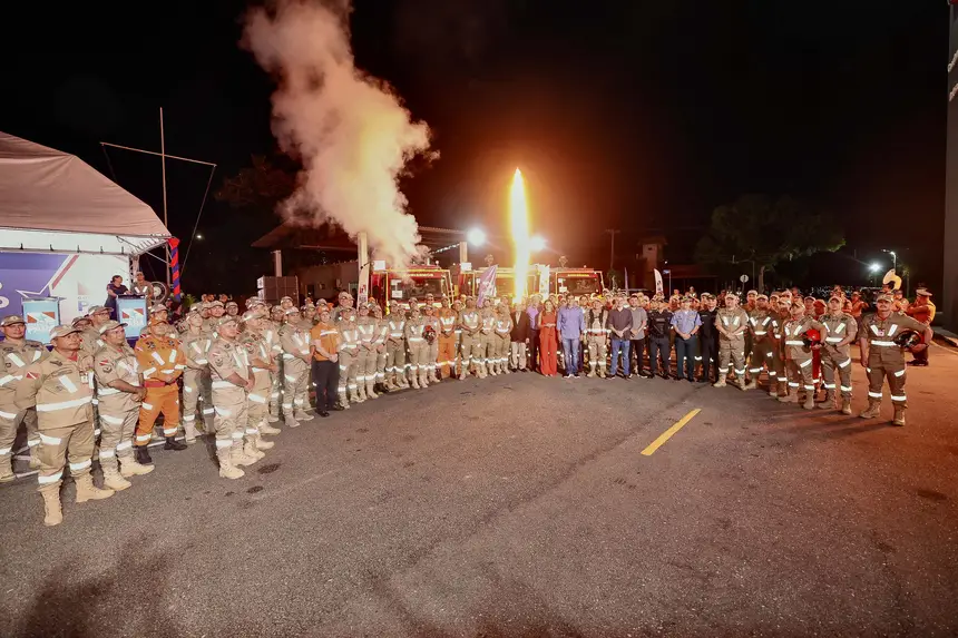  <div class='credito_fotos'>Foto: Marco Santos / Ag. Pará   |   <a href='/midias/2025/originais/20251124193131-GF00025685-F00471728.jpg' download><i class='fa-solid fa-download'></i> Download</a></div>