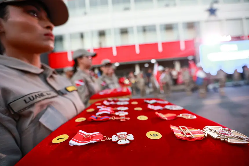  <div class='credito_fotos'>Foto: Marcelo Lelis / Ag. Pará   |   <a href='/midias/2025/originais/20251124193742-GF00025686-F00471746.jpg' download><i class='fa-solid fa-download'></i> Download</a></div>