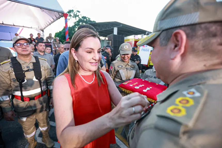  <div class='credito_fotos'>Foto: Marcelo Lelis / Ag. Pará   |   <a href='/midias/2025/originais/20251124193750-GF00025686-F00471750.jpg' download><i class='fa-solid fa-download'></i> Download</a></div>