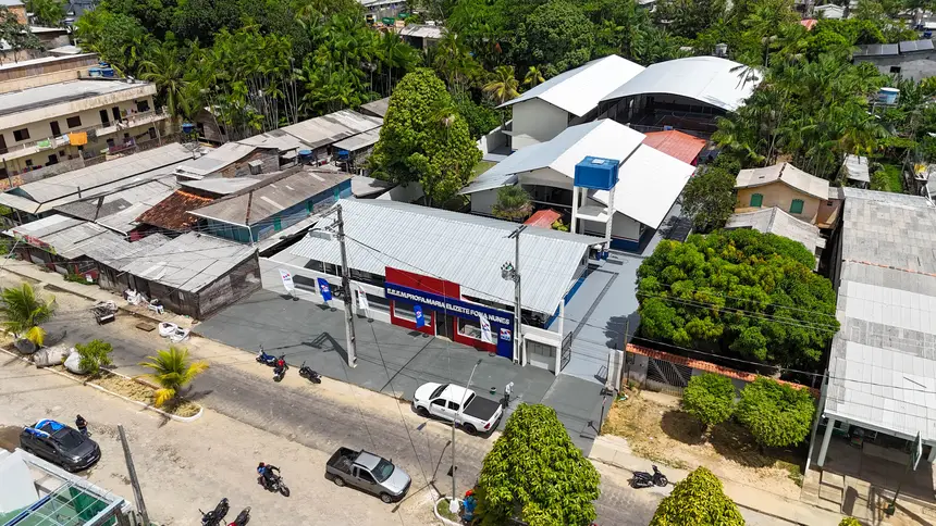 default <div class='credito_fotos'>Foto: Vinicius Pinto / Ag. Pará   |   <a href='/midias/2025/originais/20251125131951-GF00025692-F00471900.jpg' download><i class='fa-solid fa-download'></i> Download</a></div>