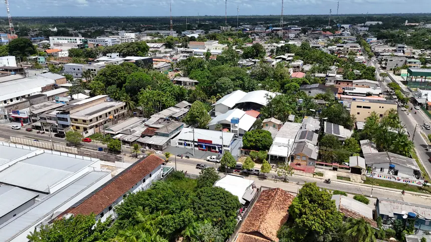 default <div class='credito_fotos'>Foto: Vinicius Pinto / Ag. Pará   |   <a href='/midias/2025/originais/20251125131954-GF00025692-F00471902.jpg' download><i class='fa-solid fa-download'></i> Download</a></div>