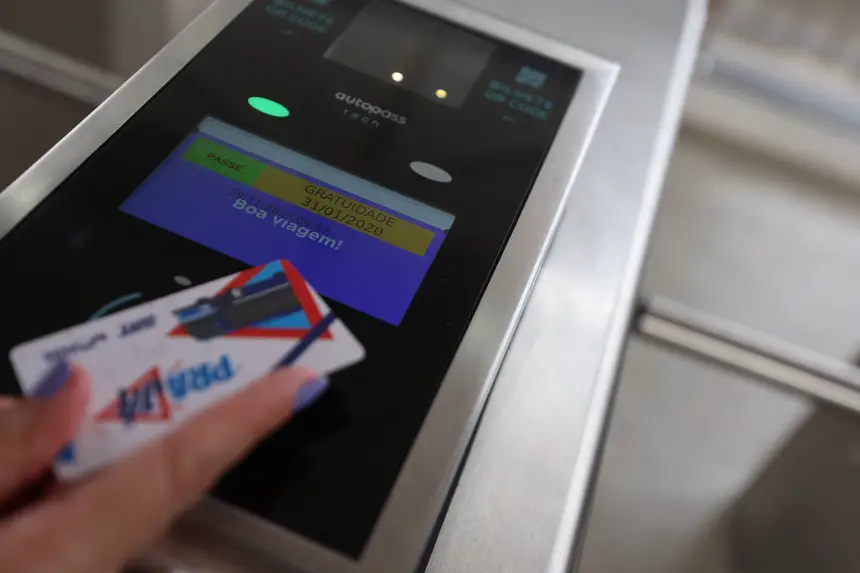  <div class='credito_fotos'>Foto: Rodrigo Pinheiro / Ag.Pará   |   <a href='/midias/2025/originais/20251125135011-GF00025695-F00471967.jpg' download><i class='fa-solid fa-download'></i> Download</a></div>