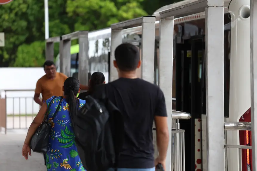  <div class='credito_fotos'>Foto: Rodrigo Pinheiro / Ag.Pará   |   <a href='/midias/2025/originais/20251125135132-GF00025695-F00471995.jpg' download><i class='fa-solid fa-download'></i> Download</a></div>