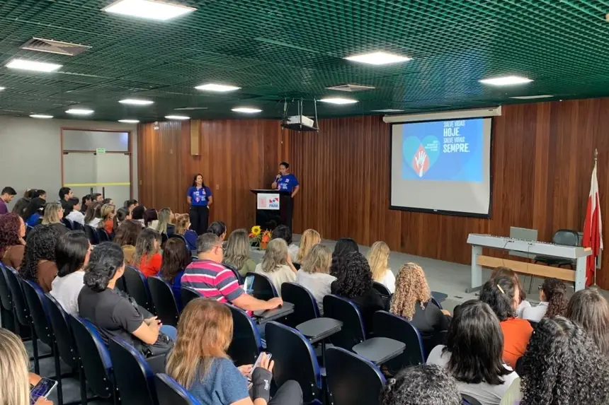 Cerimônia de premiação da Gincana Solidária de Doação de Sangue.