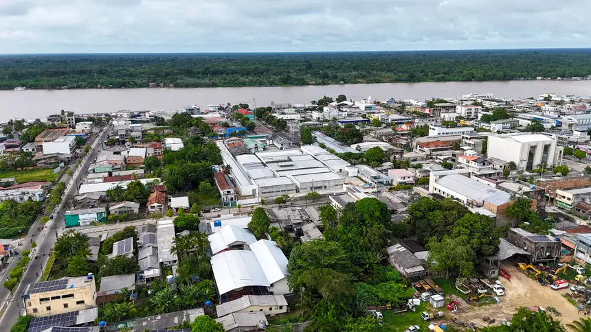 default <div class='credito_fotos'>Foto: Vinicius Pinto / Ag. Pará   |   <a href='/midias/2025/originais/20251126110801-GF00025705-F00472390.jpg' download><i class='fa-solid fa-download'></i> Download</a></div>