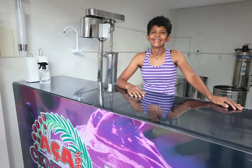 Elenice Morais, comerciante <div class='credito_fotos'>Foto: Bruno Cecim / Ag.Pará   |   <a href='/midias/2025/originais/20251126184550-GF00025715-F00472586.jpg' download><i class='fa-solid fa-download'></i> Download</a></div>