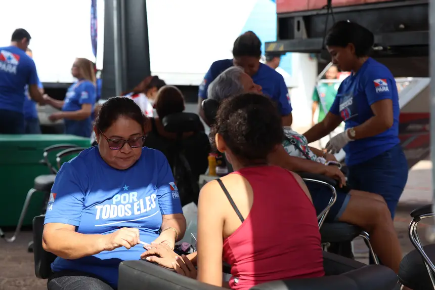  <div class='credito_fotos'>Foto: Rodrigo Pinheiro / Ag.Pará   |   <a href='/midias/2025/originais/20251128135645-GF00025729-F00473017.jpg' download><i class='fa-solid fa-download'></i> Download</a></div>