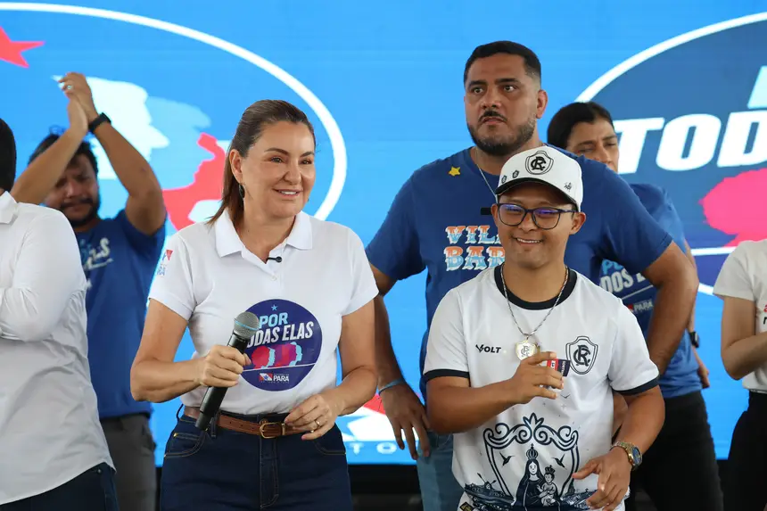  <div class='credito_fotos'>Foto: Rodrigo Pinheiro / Ag.Pará   |   <a href='/midias/2025/originais/20251128140351-GF00025730-F00473117.jpg' download><i class='fa-solid fa-download'></i> Download</a></div>