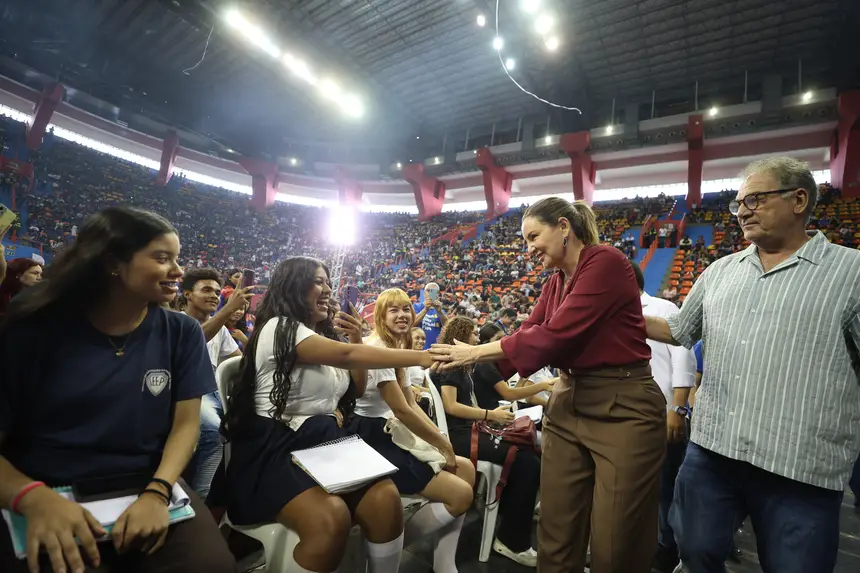  <div class='credito_fotos'>Foto: Rodrigo Pinheiro / Ag.Pará   |   <a href='/midias/2025/originais/20251128140524-GF00025731-F00473141.jpg' download><i class='fa-solid fa-download'></i> Download</a></div>