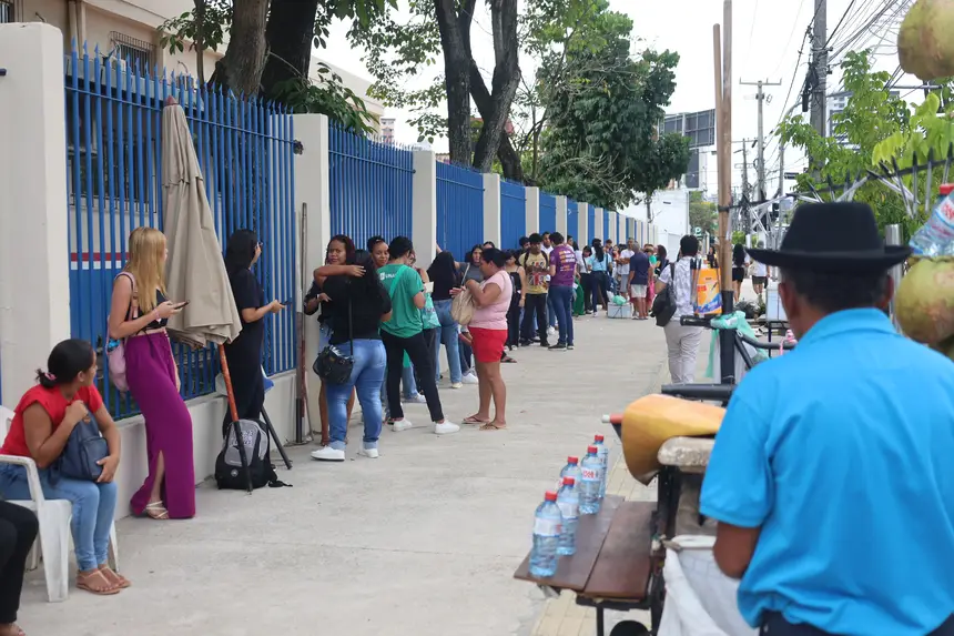  <div class='credito_fotos'>Foto: Bruno Cecim / Ag.Pará   |   <a href='/midias/2025/originais/20251130124556-GF00025737-F00473421.jpg' download><i class='fa-solid fa-download'></i> Download</a></div>