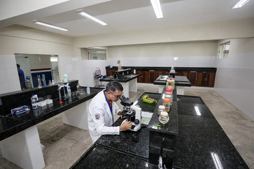  <div class='credito_fotos'>Foto: Bruno Cruz / Ag. Pará   |   <a href='/midias/2025/originais/20251202160632-GF00025748-F00473809.jpg' download><i class='fa-solid fa-download'></i> Download</a></div>