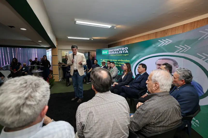  <div class='credito_fotos'>Foto: Marco Santos / Ag. Pará   |   <a href='/midias/2025/originais/20251202165353-GF00025749-F00473839.jpg' download><i class='fa-solid fa-download'></i> Download</a></div>