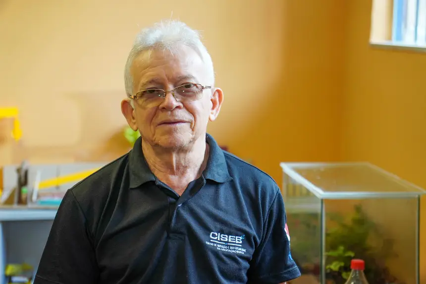 Prof Dilson Aires <div class='credito_fotos'>Foto: João Caio / Ag. Pará   |   <a href='/midias/2025/originais/20251203121900-GF00025757-F00474114.jpg' download><i class='fa-solid fa-download'></i> Download</a></div>