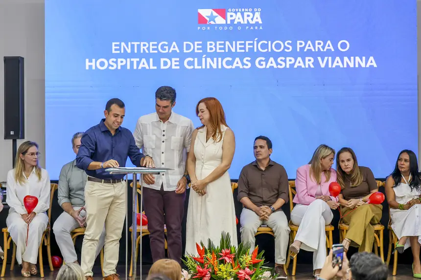  <div class='credito_fotos'>Foto: Marco Santos / Ag. Pará   |   <a href='/midias/2025/originais/20251203152000-GF00025761-F00474296.jpg' download><i class='fa-solid fa-download'></i> Download</a></div>