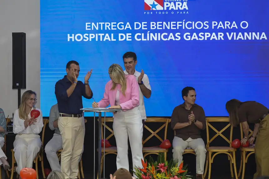  <div class='credito_fotos'>Foto: Marco Santos / Ag. Pará   |   <a href='/midias/2025/originais/20251203152134-GF00025761-F00474353.jpg' download><i class='fa-solid fa-download'></i> Download</a></div>