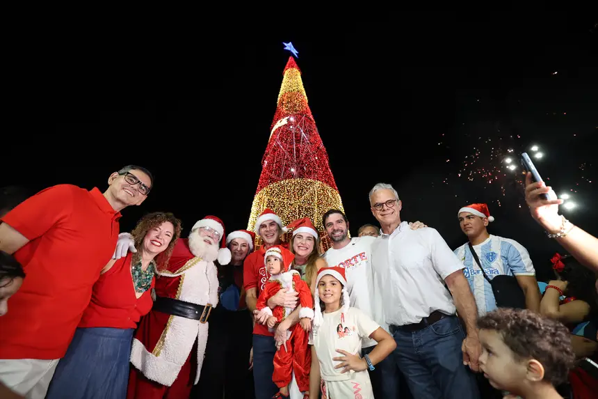  <div class='credito_fotos'>Foto: Marco Santos / Ag. Pará &nbsp;&nbsp;|&nbsp;&nbsp; <a href='/midias/2025/originais/20251206214616-GF00025808-F00475829.jpg' download><i class='fa-solid fa-download'></i> Download</a></div>