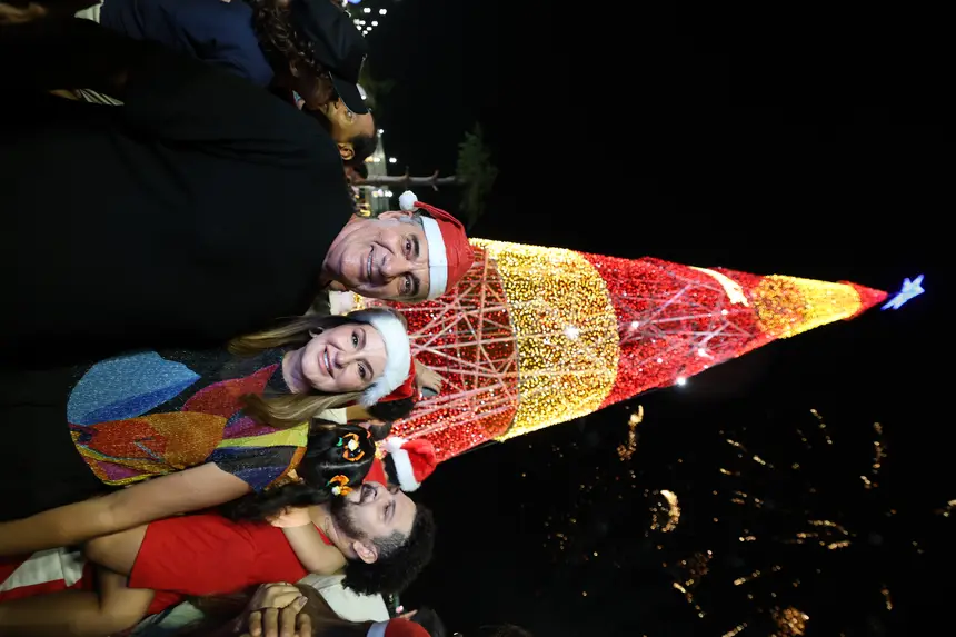  <div class='credito_fotos'>Foto: Marco Santos / Ag. Pará &nbsp;&nbsp;|&nbsp;&nbsp; <a href='/midias/2025/originais/20251206214619-GF00025808-F00475831.jpg' download><i class='fa-solid fa-download'></i> Download</a></div>