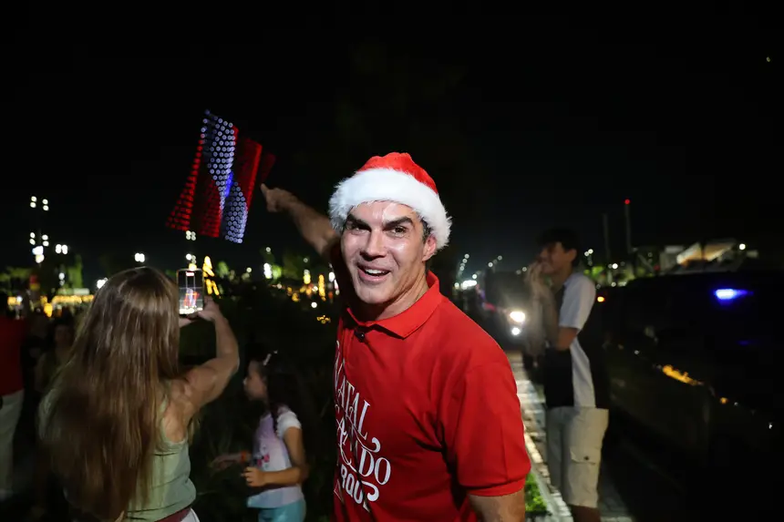  <div class='credito_fotos'>Foto: Marco Santos / Ag. Pará &nbsp;&nbsp;|&nbsp;&nbsp; <a href='/midias/2025/originais/20251206214707-GF00025808-F00475858.jpg' download><i class='fa-solid fa-download'></i> Download</a></div>