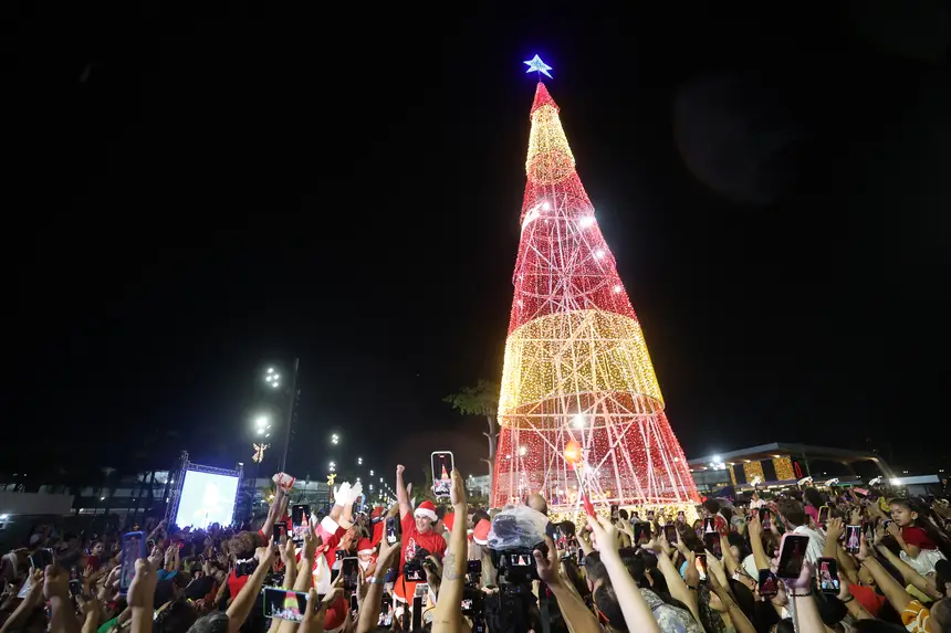  <div class='credito_fotos'>Foto: Rodrigo Pinheiro / Ag. Pará &nbsp;&nbsp;|&nbsp;&nbsp; <a href='/midias/2025/originais/20251206220220-GF00025811-F00475979.jpg' download><i class='fa-solid fa-download'></i> Download</a></div>