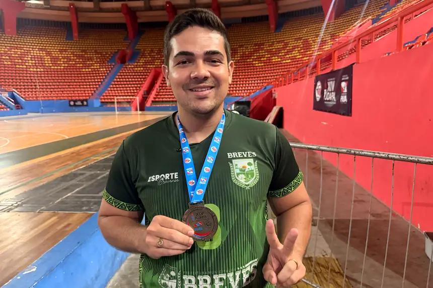 Campeão de voleibol, Aguinaldo Júnior, celebrou o desempenho coletivo da equipe