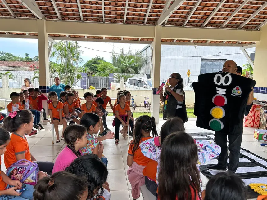 As atividades são pensadas de forma lúdica e produtiva, ajudando-os a aprender com mais facilidade