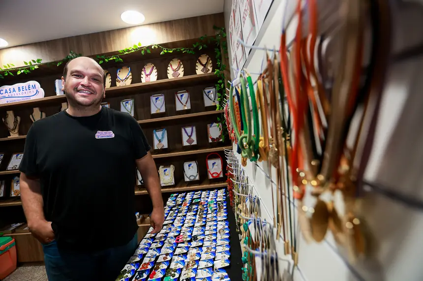 Tiago Elarrat da Costa, empreendedor <div class='credito_fotos'>Foto: Marcelo Lelis / Ag. Pará &nbsp;&nbsp;|&nbsp;&nbsp; <a href='/midias/2025/originais/20251211195152-GF00025856-F00477562.jpg' download><i class='fa-solid fa-download'></i> Download</a></div>