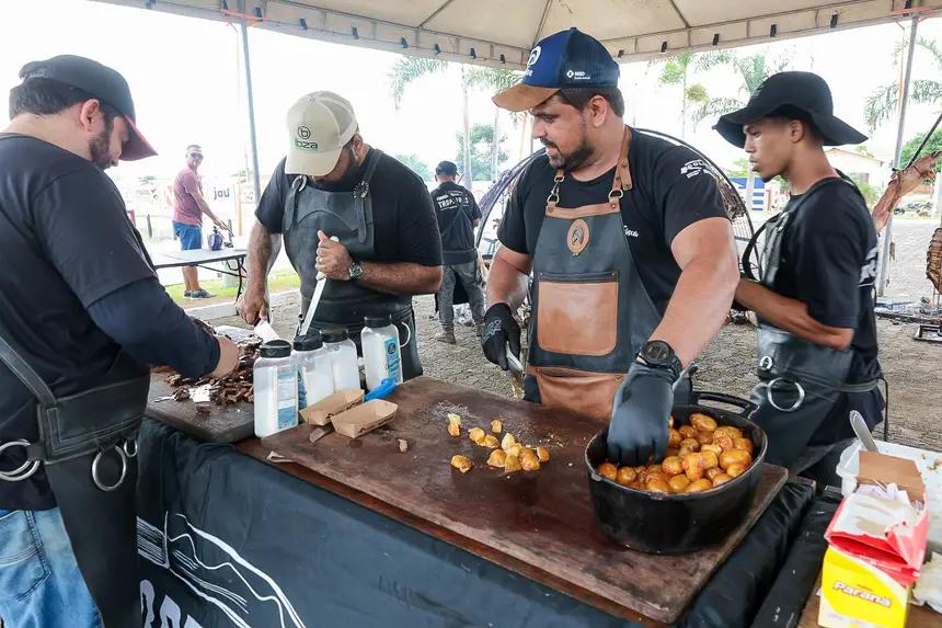  <div class='credito_fotos'>Foto: Alex Ribeiro / Ag. Pará &nbsp;&nbsp;|&nbsp;&nbsp; <a href='/midias/2025/originais/20251217103541-GF00025897-F00478925.jpg' download><i class='fa-solid fa-download'></i> Download</a></div>
