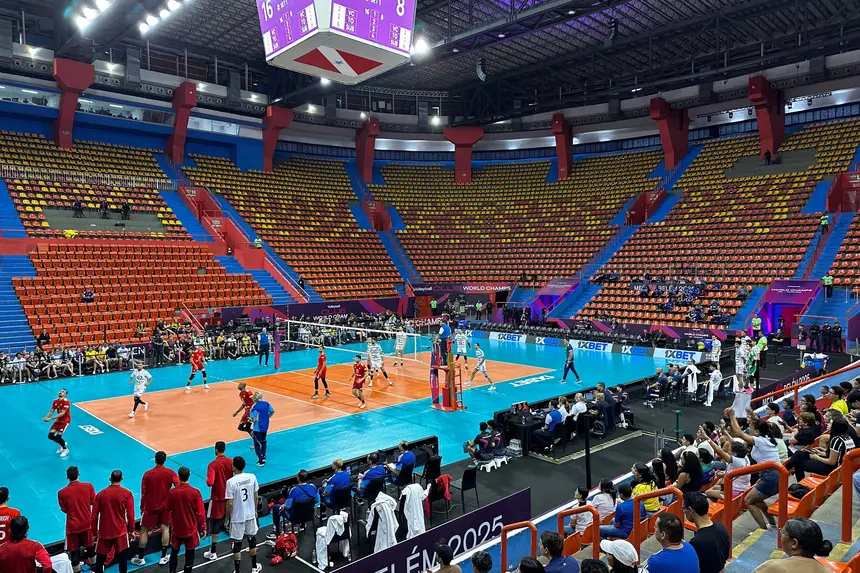  <div class='credito_fotos'>Foto: Brenda Rachit / Ag. Pará &nbsp;&nbsp;|&nbsp;&nbsp; <a href='/midias/2025/originais/20251217161712-GF00025904-F00479127.jpg' download><i class='fa-solid fa-download'></i> Download</a></div>