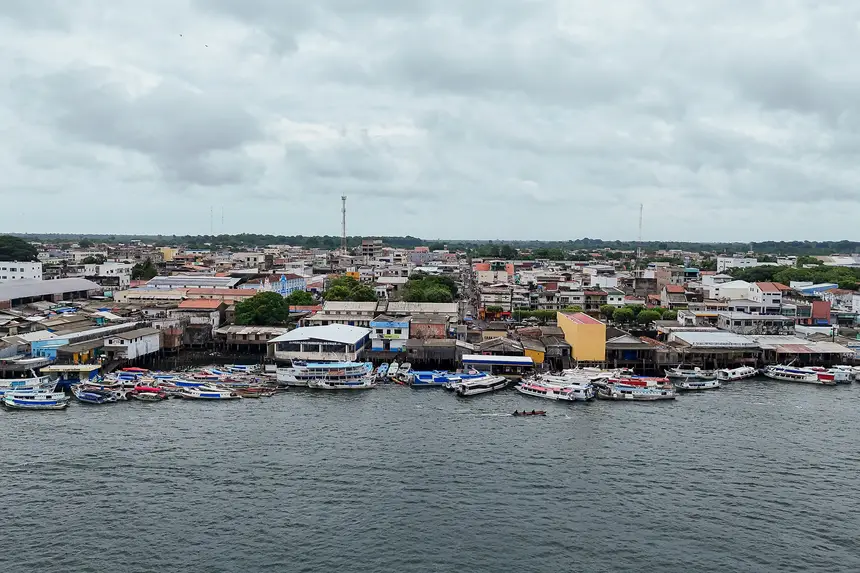  <div class='credito_fotos'>Foto: Augusto Miranda / Ag. Pará &nbsp;&nbsp;|&nbsp;&nbsp; <a href='/midias/2025/originais/20251223114220-GF00025949-F00480440.jpg' download><i class='fa-solid fa-download'></i> Download</a></div>