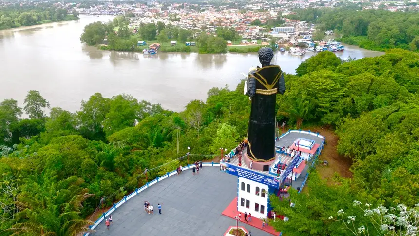  <div class='credito_fotos'>Foto: Roni Moreira / Ag. Pará &nbsp;&nbsp;|&nbsp;&nbsp; <a href='/midias/2025/originais/20251226125649-GF00025968-F00480795.jpg' download><i class='fa-solid fa-download'></i> Download</a></div>