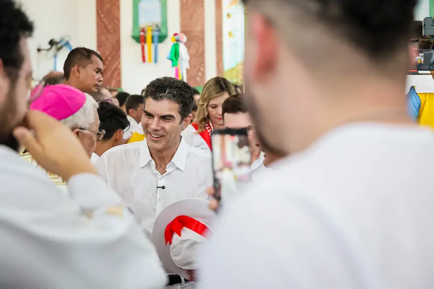  <div class='credito_fotos'>Foto: Marco Santos / Ag. Pará &nbsp;&nbsp;|&nbsp;&nbsp; <a href='/midias/2025/originais/20251226181819-GF00025973-F00480980.jpg' download><i class='fa-solid fa-download'></i> Download</a></div>