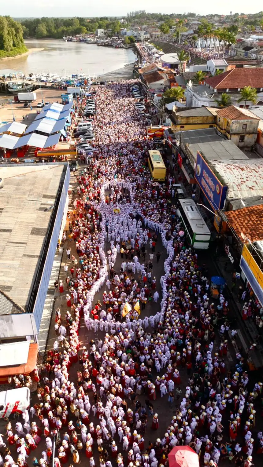  <div class='credito_fotos'>Foto: Roni Moreira / Ag. Pará &nbsp;&nbsp;|&nbsp;&nbsp; <a href='/midias/2025/originais/20251226195011-GF00025974-F00481040.jpg' download><i class='fa-solid fa-download'></i> Download</a></div>