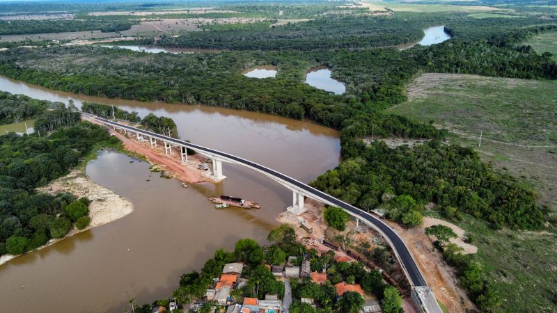  Ponte sobre o Alto Rio Capim, na Rodovia PA-256, que liga os municípios de Ipixuna do Pará e Paragominas, no nordeste paraense

PAULO CEZAR/AGENCIA PRÁ <div class='credito_fotos'>Foto: Paulo Cézar / Ag. Pará   |   <a href='/midias/2025/originais/22724_3d07ac0d-ea05-e749-b11c-c81952607972.jpg' download><i class='fa-solid fa-download'></i> Download</a></div>