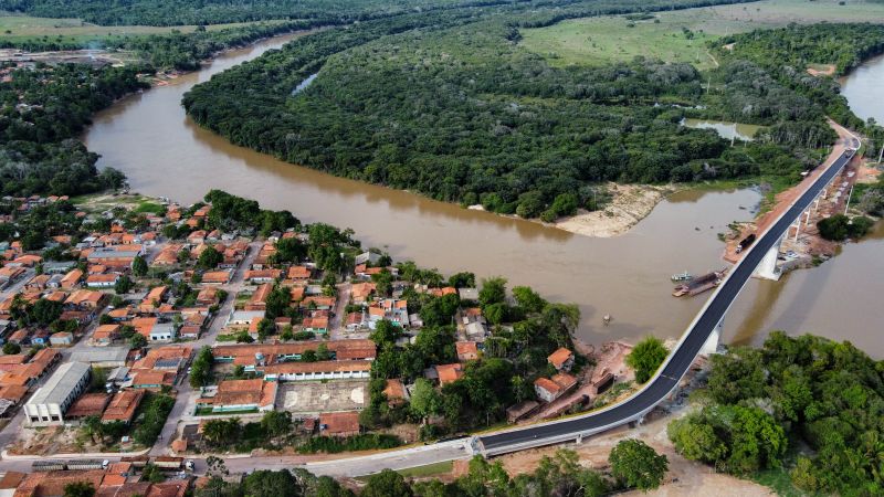  Ponte sobre o Alto Rio Capim, na Rodovia PA-256, que liga os municípios de Ipixuna do Pará e Paragominas, no nordeste paraense

PAULO CEZAR/AGENCIA PRÁ <div class='credito_fotos'>Foto: Paulo Cézar / Ag. Pará   |   <a href='/midias/2025/originais/22724_9c7dc9b3-bb25-d2e2-af2e-4d1aebece101.jpg' download><i class='fa-solid fa-download'></i> Download</a></div>