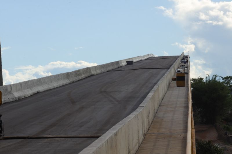  Ponte sobre o Alto Rio Capim, na Rodovia PA-256, que liga os municípios de Ipixuna do Pará e Paragominas, no nordeste paraense <div class='credito_fotos'>Foto: Alex Ribeiro / Ag. Pará   |   <a href='/midias/2025/originais/22725_253b9256-2824-7709-052c-f9938b17f1a2.jpg' download><i class='fa-solid fa-download'></i> Download</a></div>