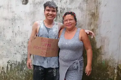 notícia: Estudantes da rede pública estadual comemoram aprovação na Universidade Federal do Pará