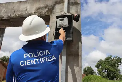 notícia: Polícia Científica participa de operação contra furto e fraude de energia elétrica