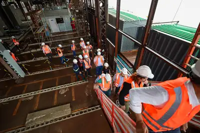 notícia: Comitiva do BNDES faz visita técnica às obras do Terminal Hidroviário Internacional de Belém