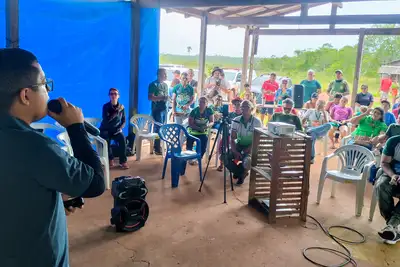 notícia: Hospital Regional de Oriximiná leva ações de saúde para 'Safra da Castanha-do-Pará'