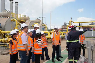 notícia: Gás Natural: comitiva da Arcon visita parque energético de Barcarena e conhece obras