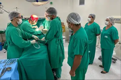 notícia: Hospital Regional do Baixo Amazonas realiza cinco transplantes renais em menos de 40 dias