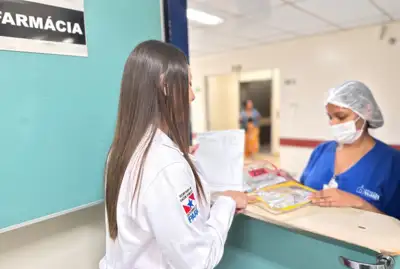 notícia: No Hospital Metropolitano, bolsas retornáveis de medicamentos garantem sustentabilidade e economia 